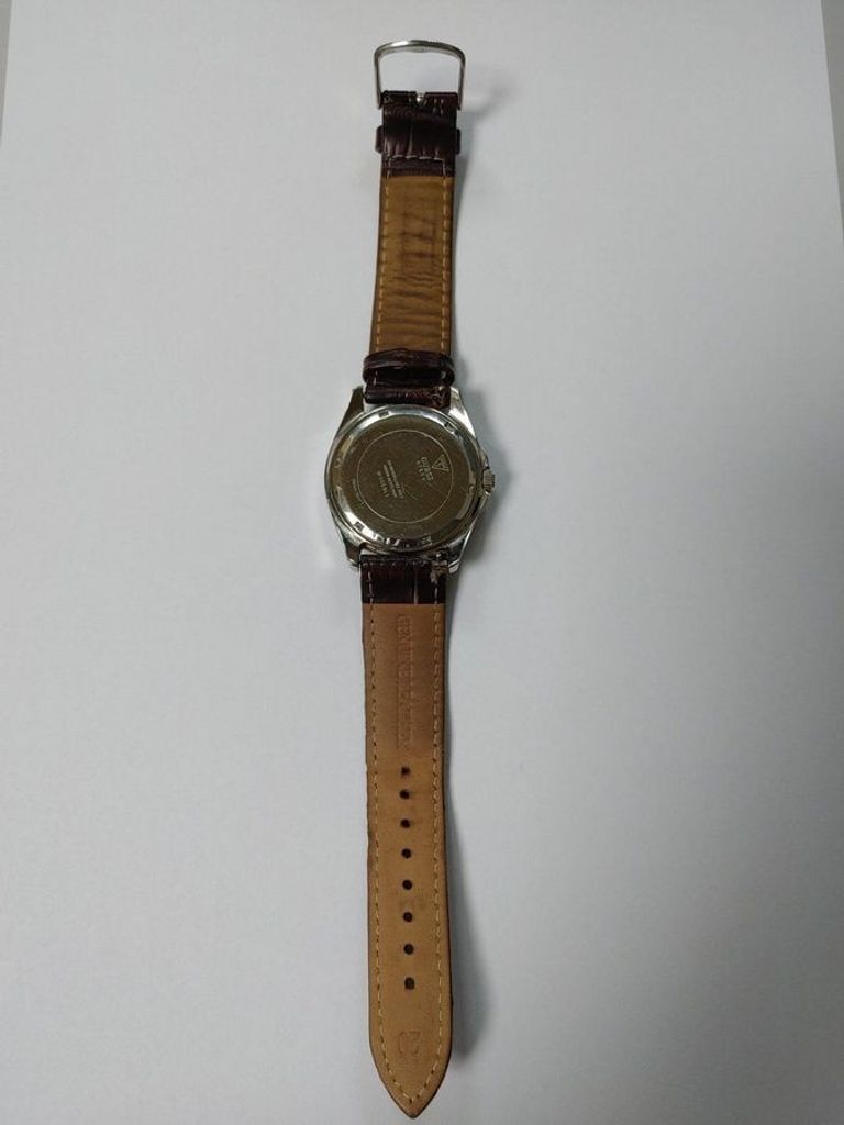 Розпродаж Guess W0069L1, продавець Техноскарб