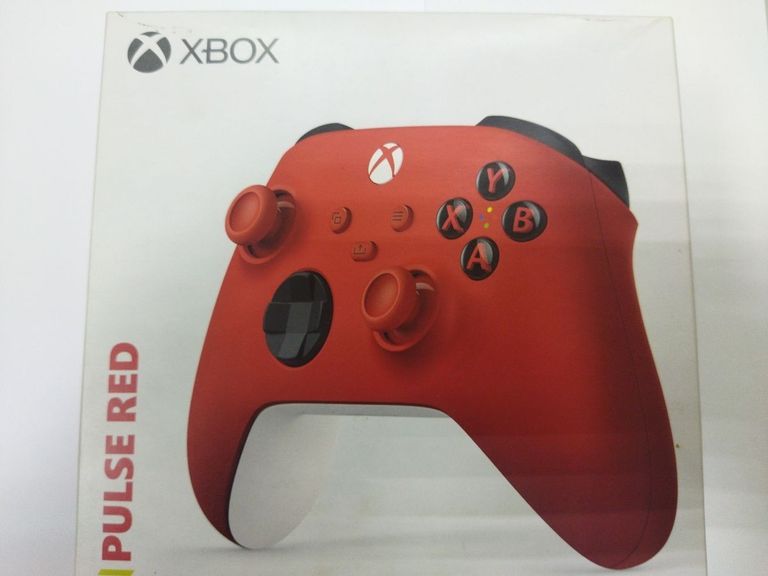 Дешиво Microsoft xbox series x s wireless controller pulse с ломбарда