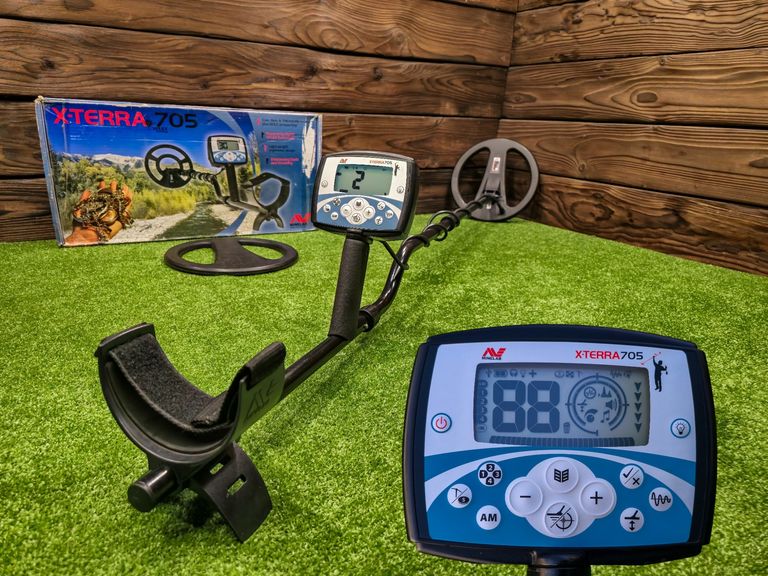 Купити Minelab X-Terra 705 Б/У