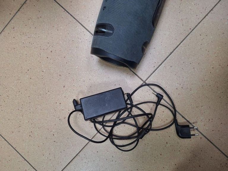 Дешево Jbl xtreme 2 з ломбарду