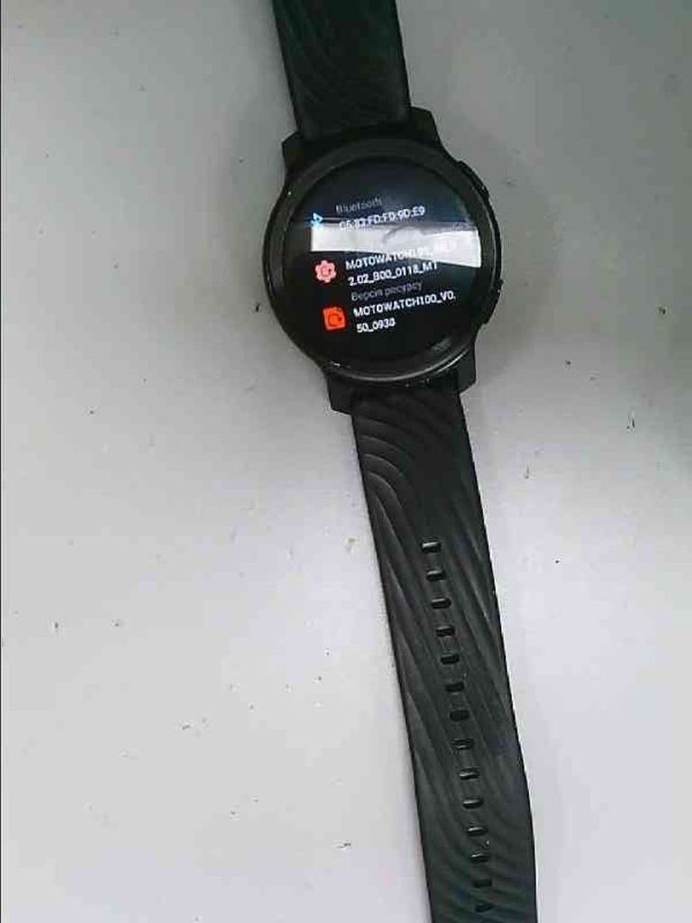 Купити Motorola watch 100 Б/У