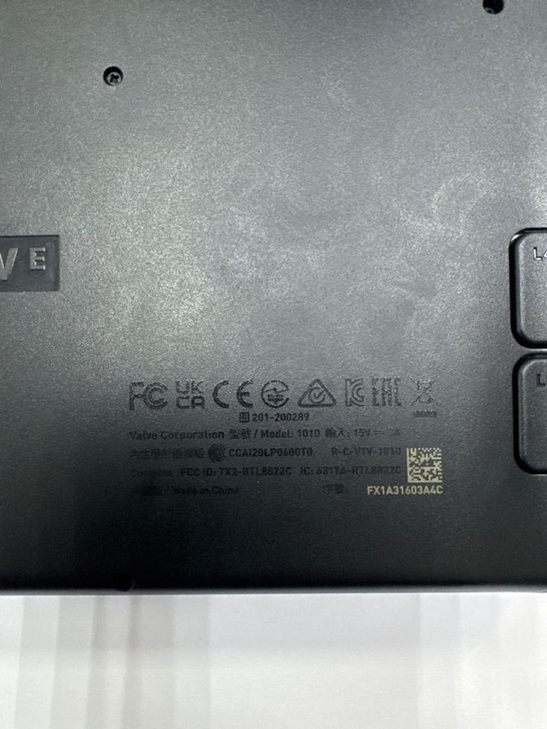 Дешиво Valve Steam Deck 64 GB с ломбарда