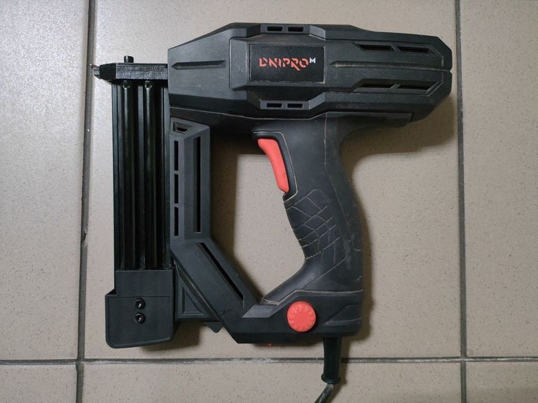 Дешево Dnipro-M en-25 з ломбарду