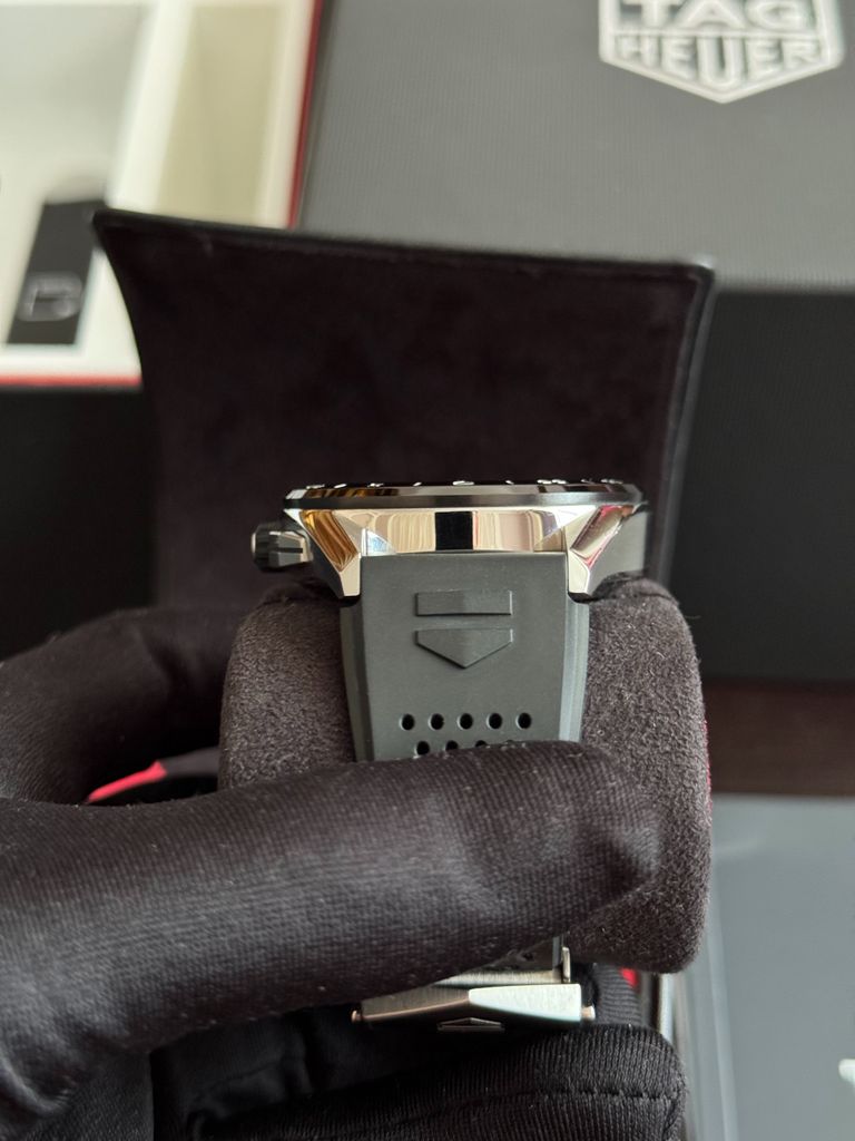 Tag Heuer Connected Calibre e3 45mm Black Ceramic Ultra smart watch Код:null. Изображение 4