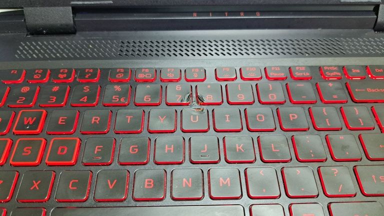 Оголошення Acer 15/core i7-12700h ddr5/32gb ddr5/hdd *відсутній/ssd 512 gb/geforce rtx3050ti 4gb Б/У