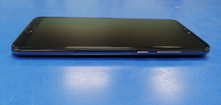 Huawei p20 pro 6/128gb Код:01-200770141. Изображение 5