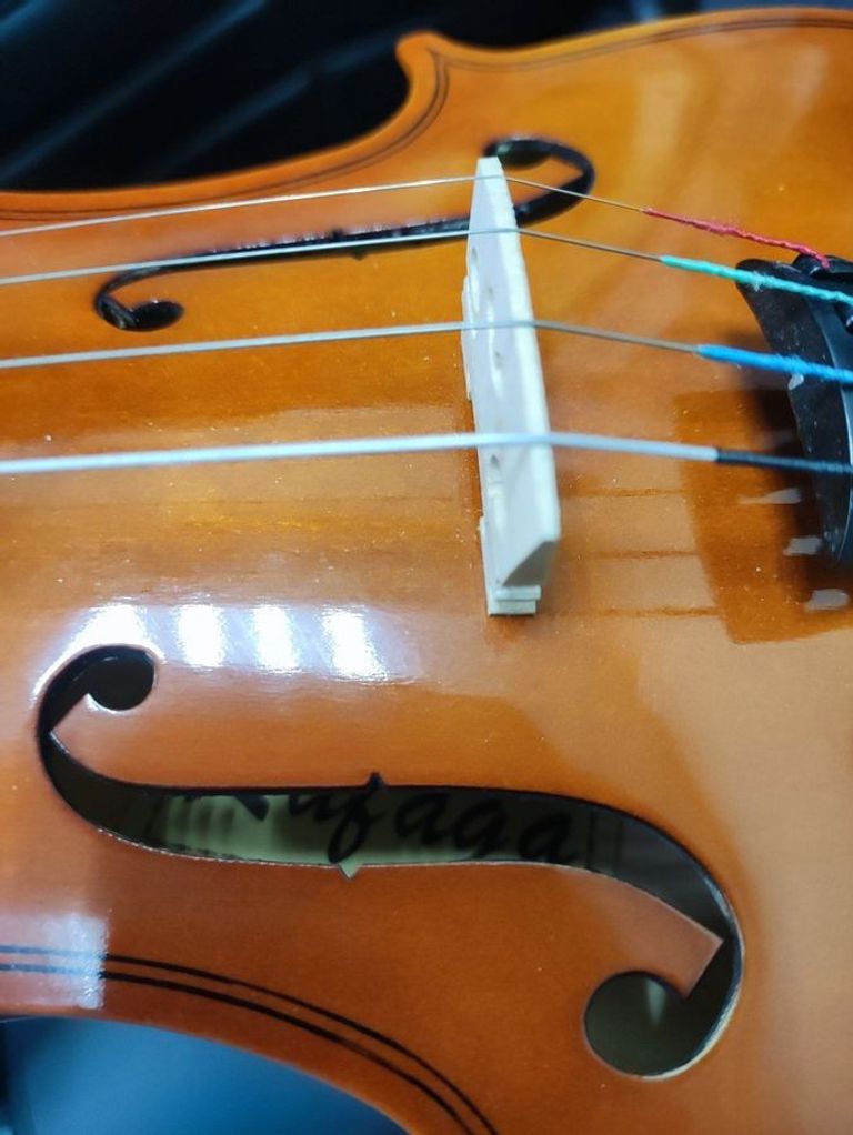 Дешево Rafaga ac 4/4 з ломбарду