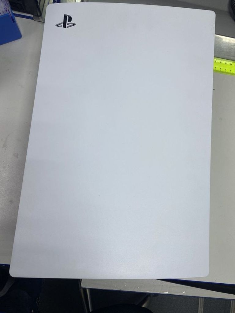 Купить Sony PlayStation 5 825GB Б/У