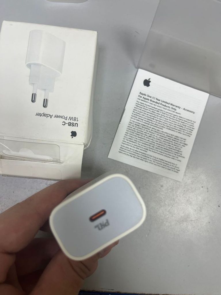 Дешиво Без Виробника usb-c 18 w с ломбарда