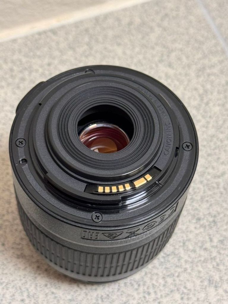 Розпродаж Canon eos 4000d/ ef-s 18-55mm macro-0-25m-0-8ft, продавець Техноскарб