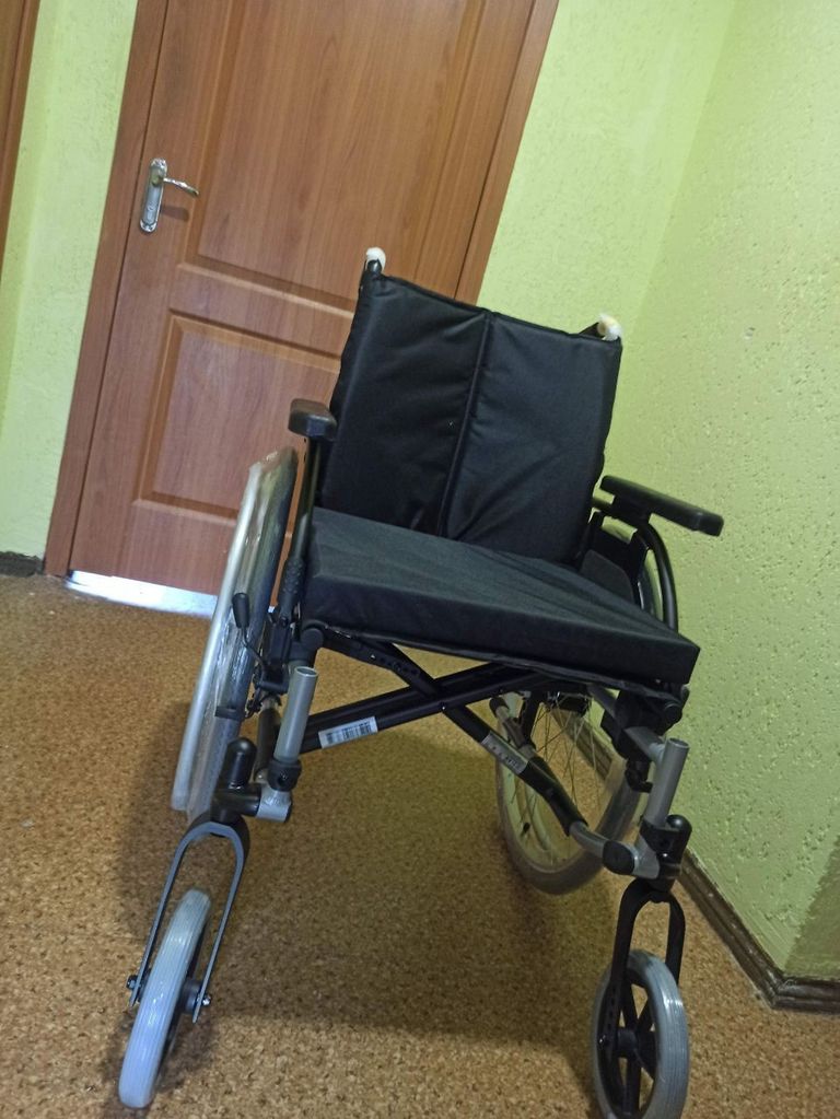 Оголошення Breezy  Б/У