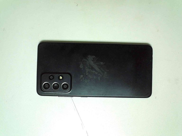 Оголошення Samsung galaxy a52 sm-a525f 6/128gb Б/У
