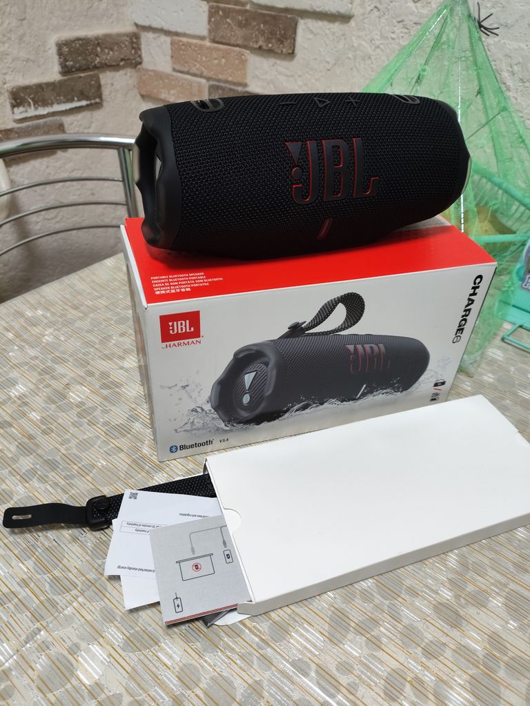 Купити JBL Charge 6 Black Б/У