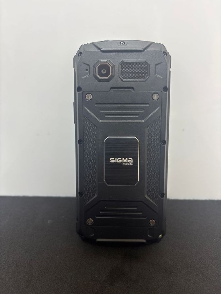 Объявление Sigma mobile X-treme PR68 Type-C Black (4827798122419) Б/У