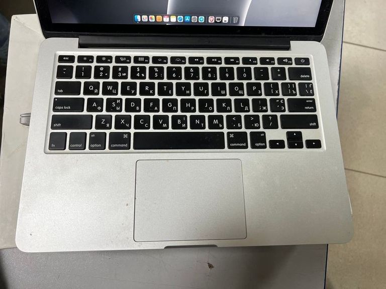 Объявление Apple macbook pro a1502 13,3" core i5 2,5ghz/ram8gb/ssd128gb/intel iris graphics 6100 Б/У