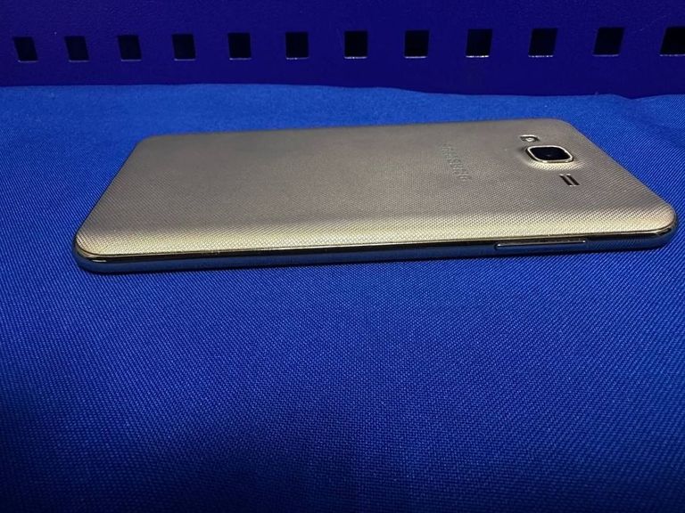 Samsung galaxy j7 neo sm-j701f 16gb Код:01-200810527. Зображення 5