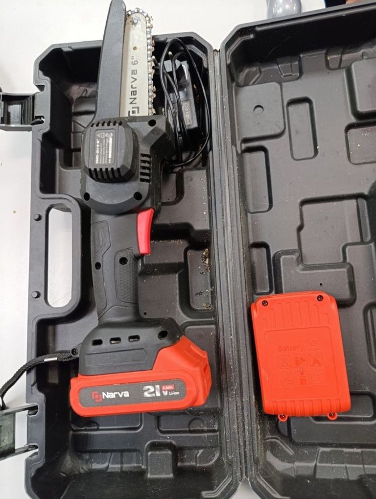 Оголошення Narva ncs-21-10bl 2акб 4ah зп Б/У