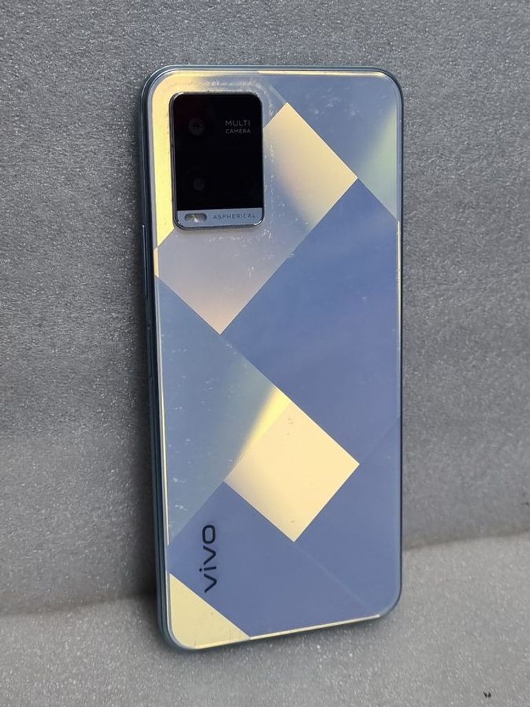 Розпродаж Vivo y21 4/64gb, продавець Техноскарб