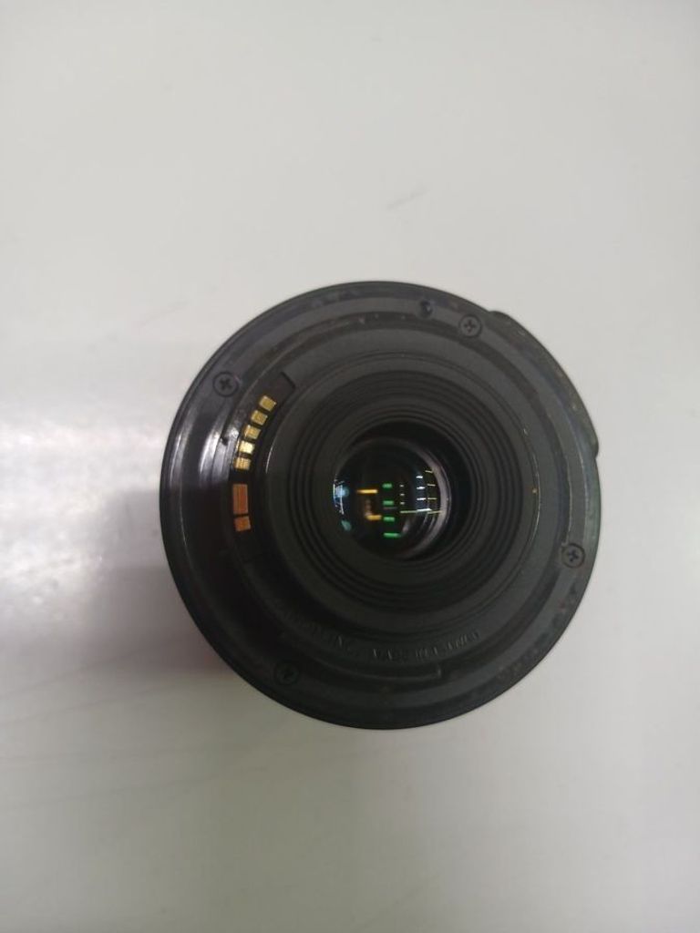 Оголошення Canon ef-s 18-55mm f/3,5-5,6 is stm Б/У