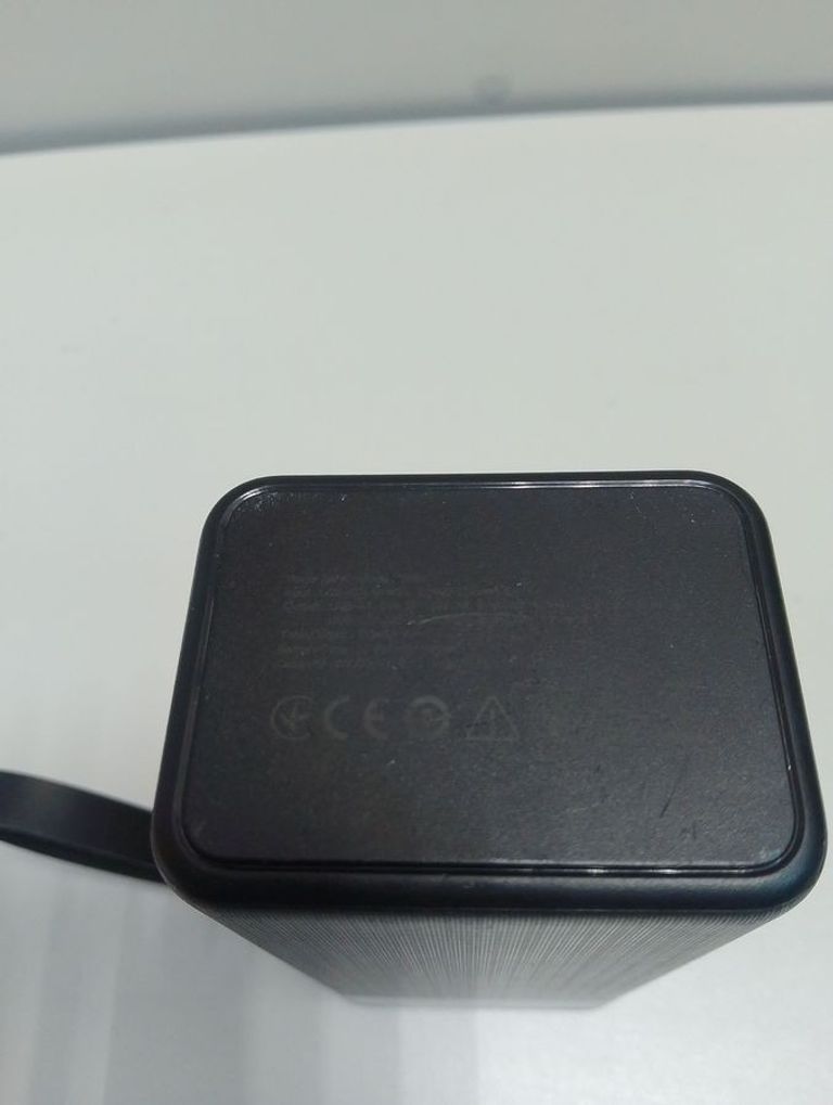 Дешево Profit SP04 40000mAh Black з ломбарду