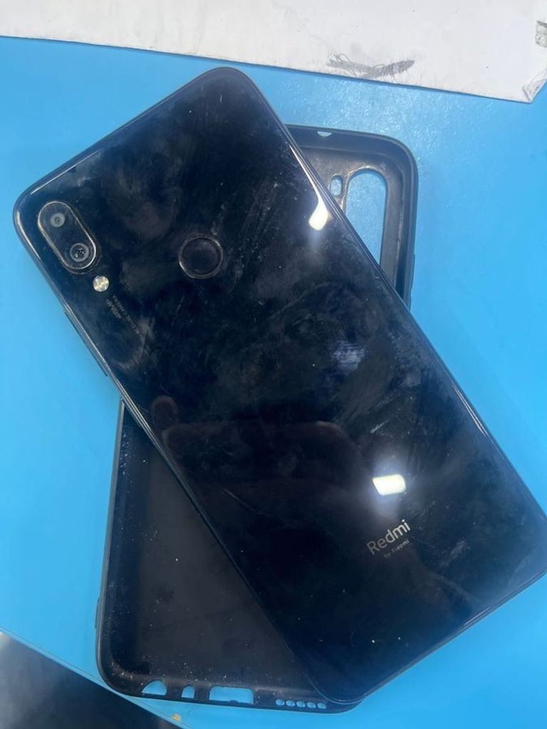 Дешиво Xiaomi Redmi Note 7 4/64GB Black с ломбарда