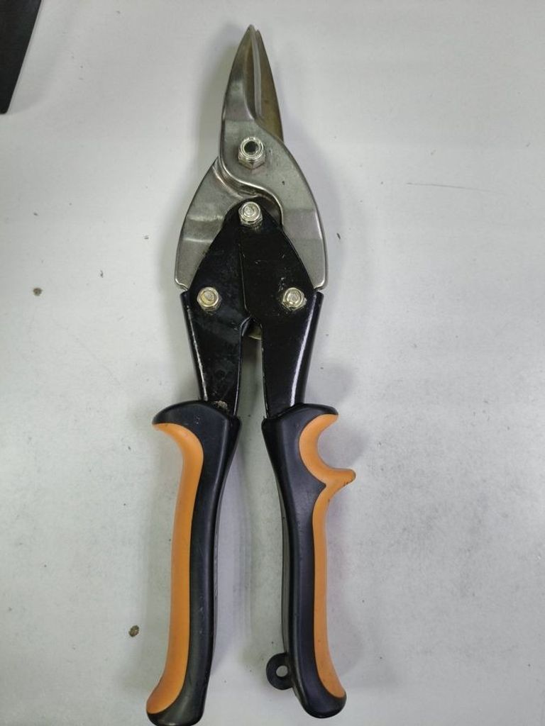 Купити Expert без моделі Б/У