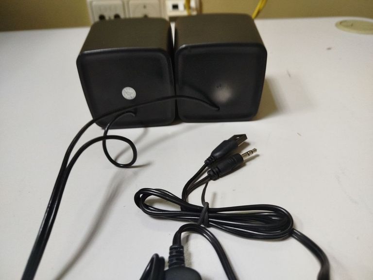 Дешиво Cyboo без моделі с ломбарда