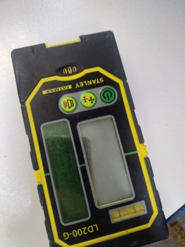 Купити Stanley ld200-g Б/У