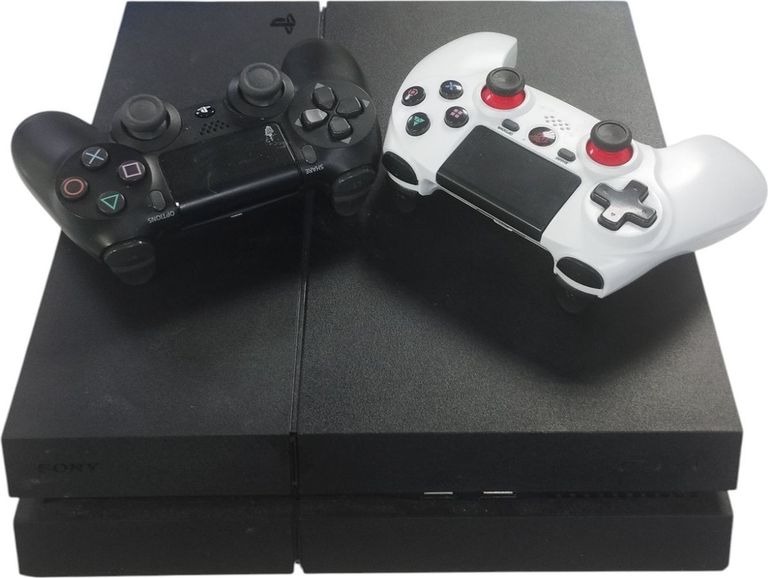 Купити Sony playstation 4 500gb Б/У