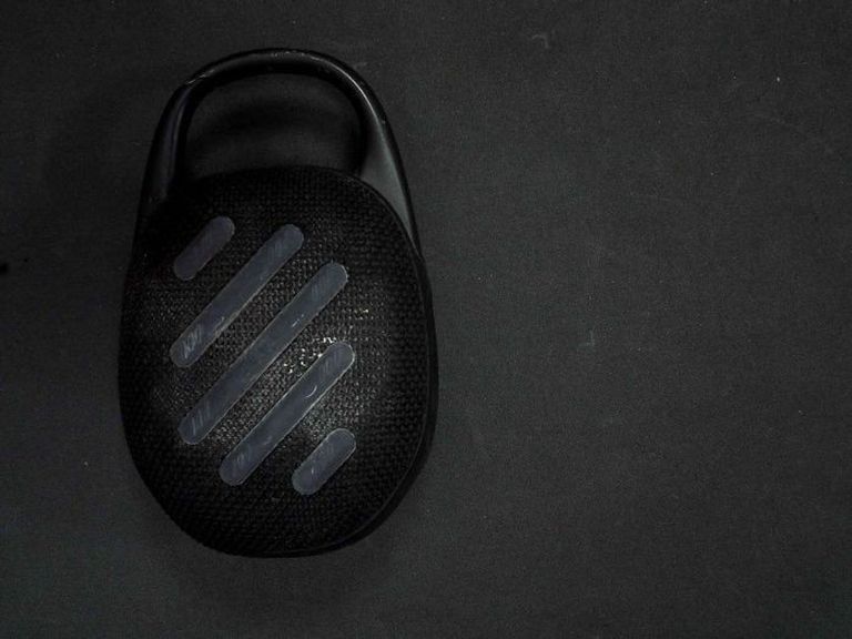 Дешево Jbl clip 5 з ломбарду