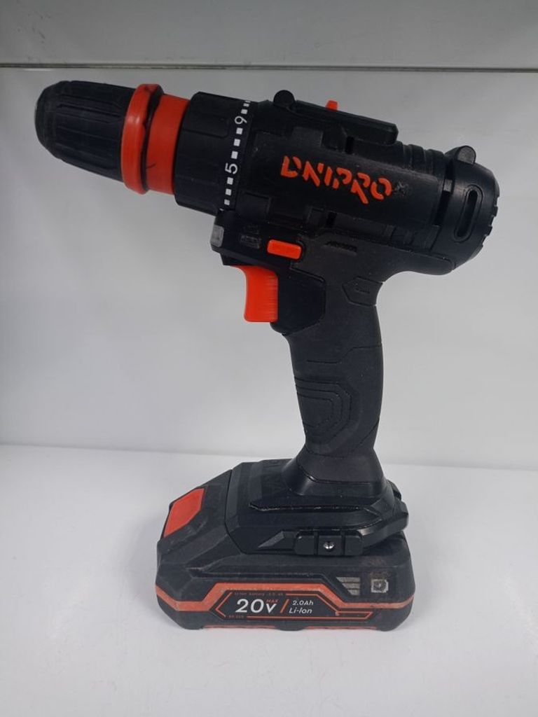 Оголошення Dnipro-M cd-218q 1акб 2ah зп Б/У