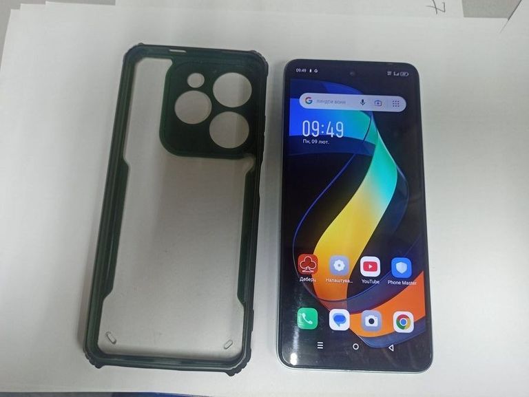 Купити Infinix smart 8 x6525 4/128gb Б/У