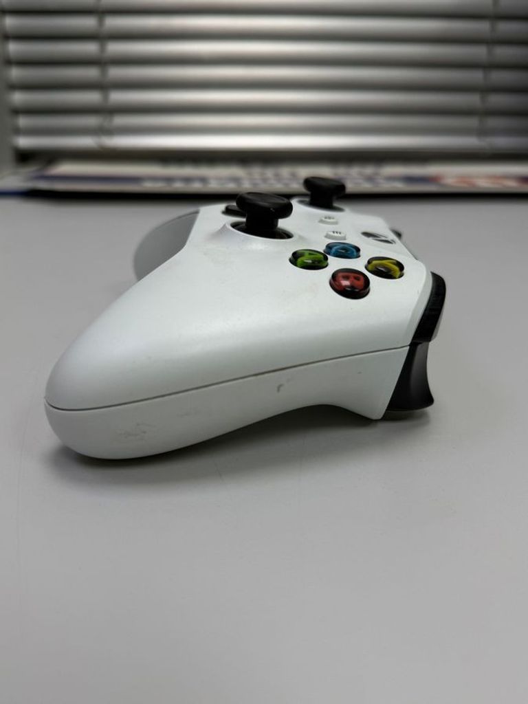Microsoft xbox wireless controller 1708 Код:01-200876757. Зображення 5