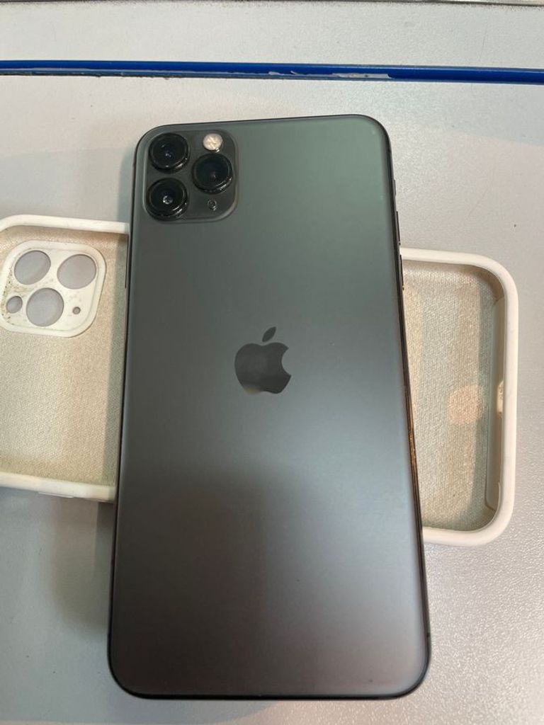 Apple iphone 11 pro max 256gb Код:01-200873129. Зображення 6