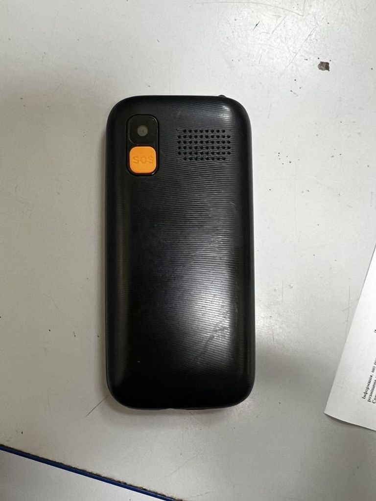 Оголошення Nomi i1870 Б/У