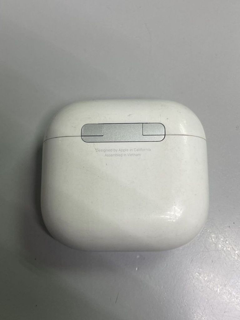 Дешиво Apple airpods 4 с ломбарда