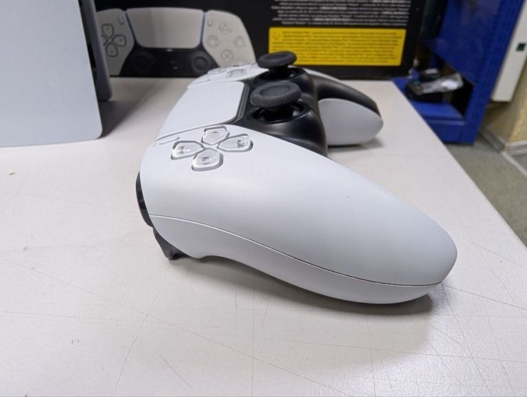 Sony PlayStation 5 Digital Edition 825GB Код:01-200897347. Зображення 6