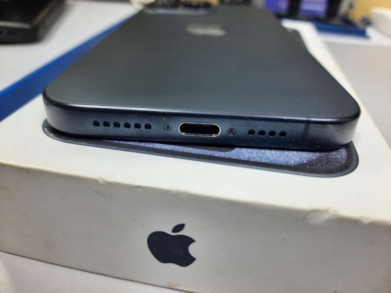 Оголошення Apple iphone 15 pro max 512gb Б/У