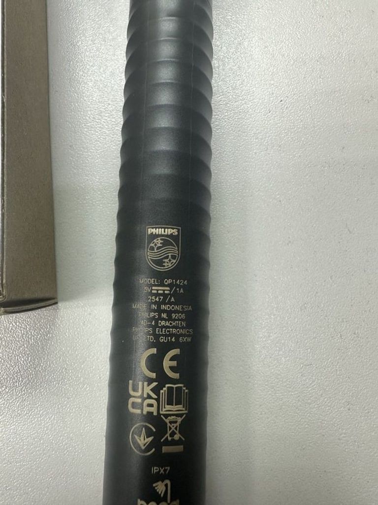 Купить Philips OneBlade QP1424/65 Б/У