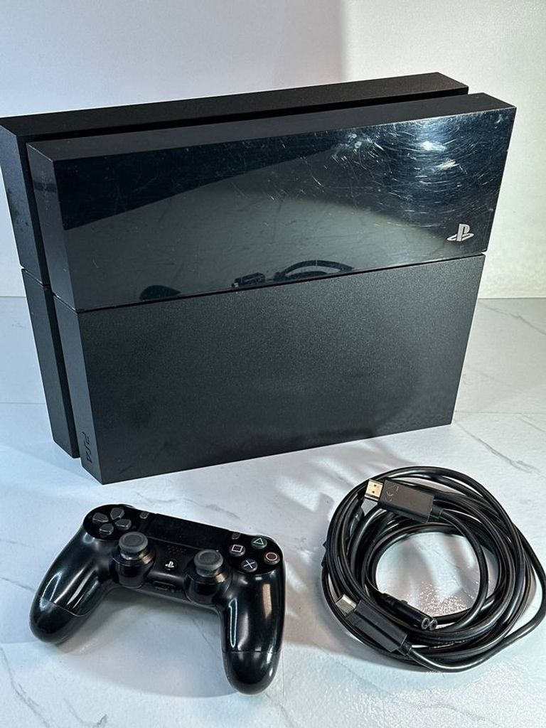 Купити Sony playstation 4 500gb Б/У