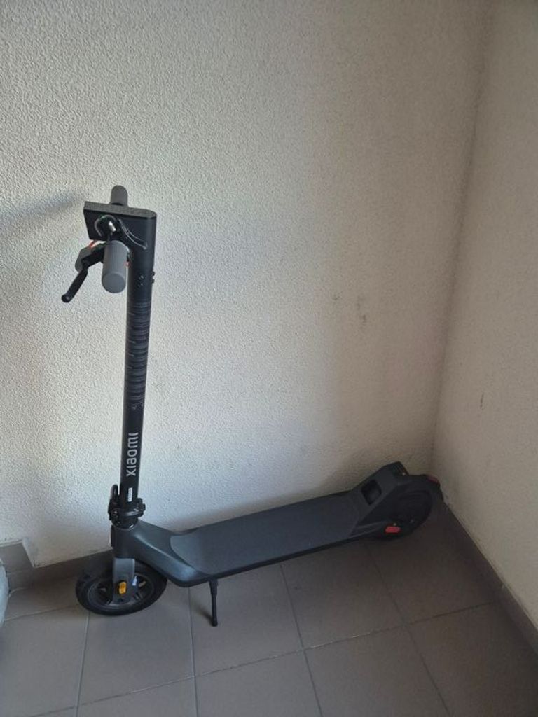 Оголошення Xiaomi Electric Scooter 4 Lite (2nd Gen) Б/У