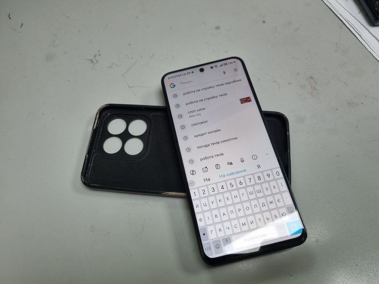 Дешиво Honor x8a 6/128gb с ломбарда