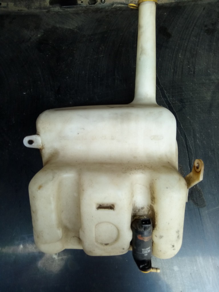 Дешево Ford Sierra з ломбарду