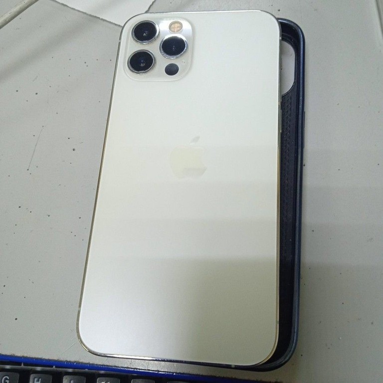 Объявление Apple iphone 12 pro 128gb Б/У