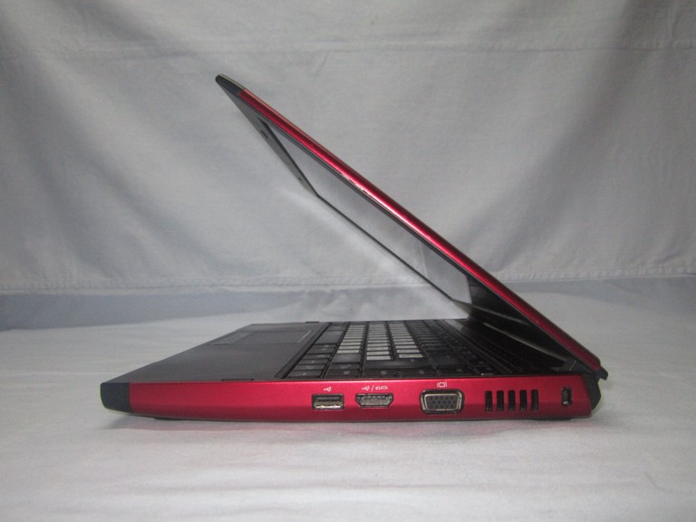 Dell Vostro 3300 ( 2 ядра/Intel HD/4GB/160GB/13.3" матовый/ металл ) Все работает! Код:null. Зображення 8