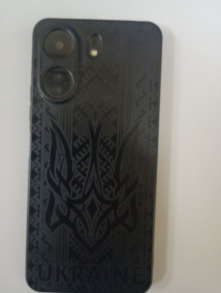 Дешиво Xiaomi redmi 13c 5g 4/128gb с ломбарда