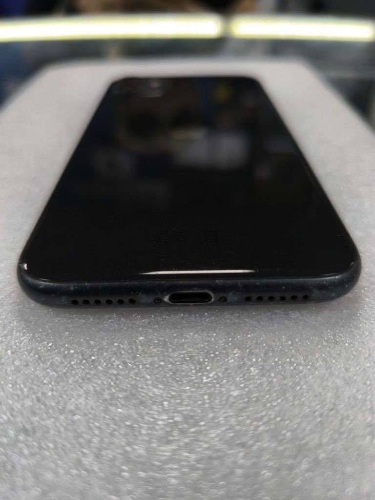 Оголошення Apple iphone 11 64gb Б/У