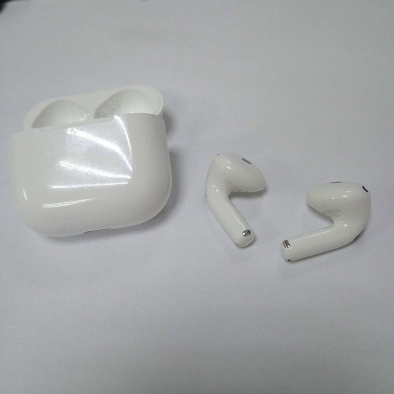 Дешево Apple airpods 4 з ломбарду