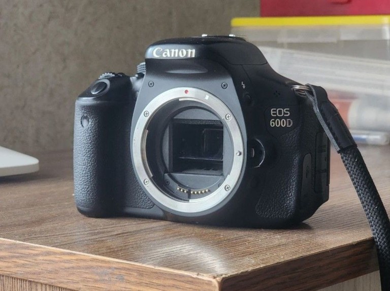 Купить Canon EOS 600D body Б/У
