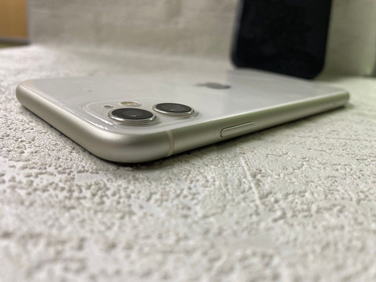 Apple iphone 11 128gb Код:01-200963403. Изображение 6